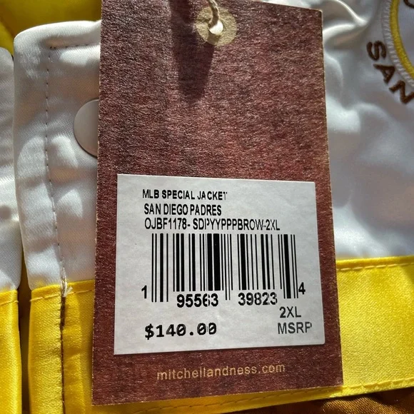 San Diego Padres Jacket - Picture 3 of 3